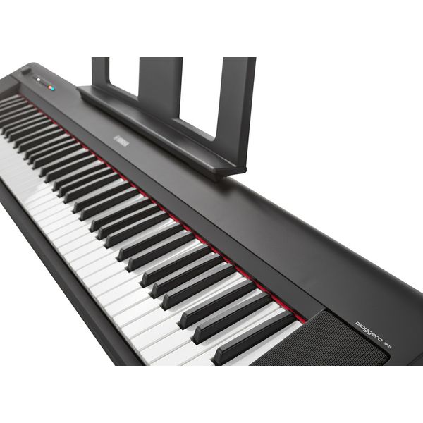 Yamaha NP-35 Piaggero Yamaha NP-35 Piaggero