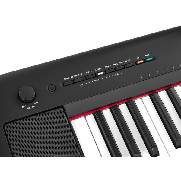 Yamaha NP-35 Piaggero Yamaha NP-35 Piaggero