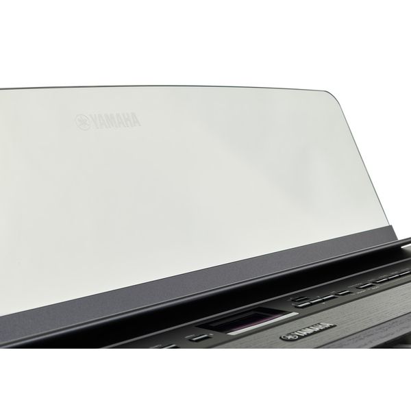 Yamaha P-525