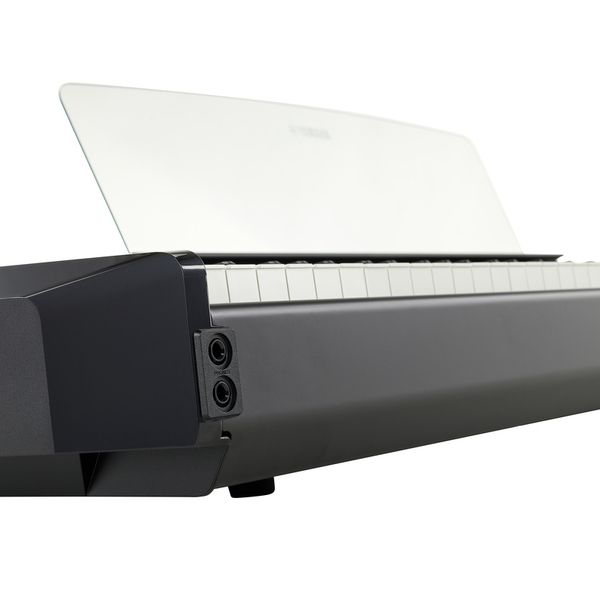 Yamaha P-525