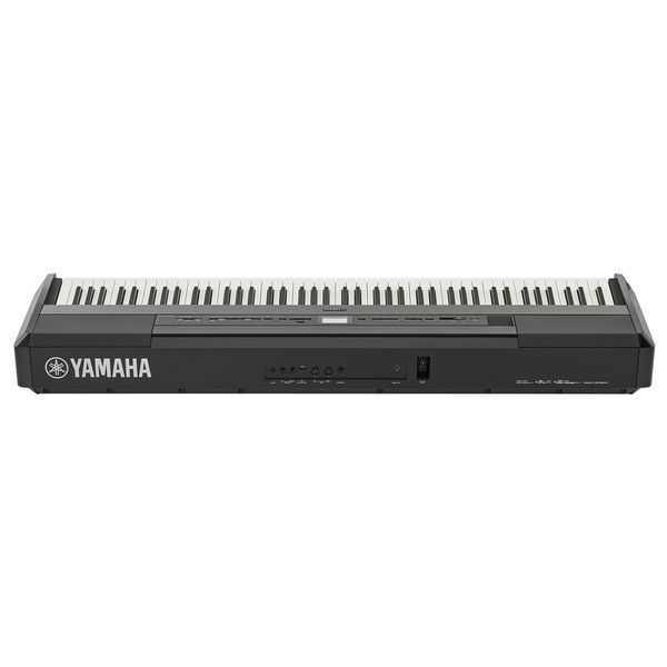 Yamaha P-525