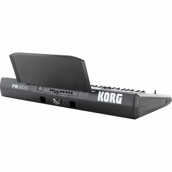 Korg PA-600 Korg PA-600